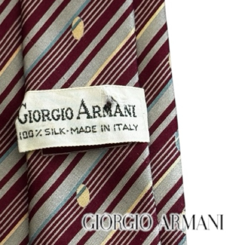 Vtg Giorgio Armani Men's Silk Tie - Burgundy and White Stripes - Picture 3 of 4